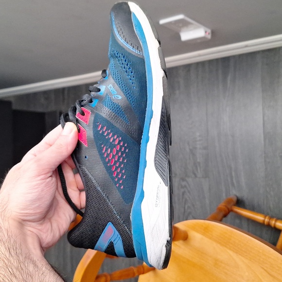 ASICS GT-2000 7 Shoes - Picture 11 of 16